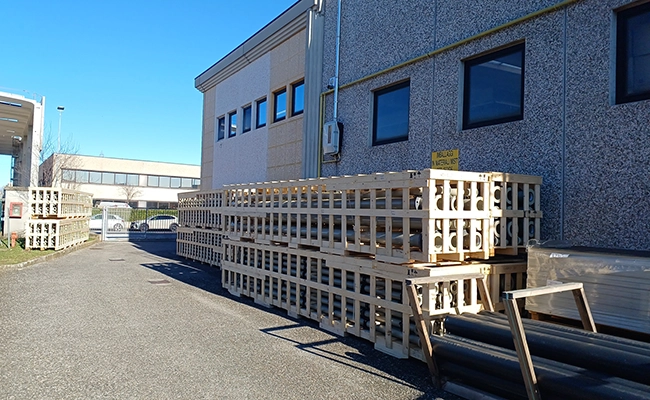 kiplast-srl-azienda-lavorazione-materie-plastiche